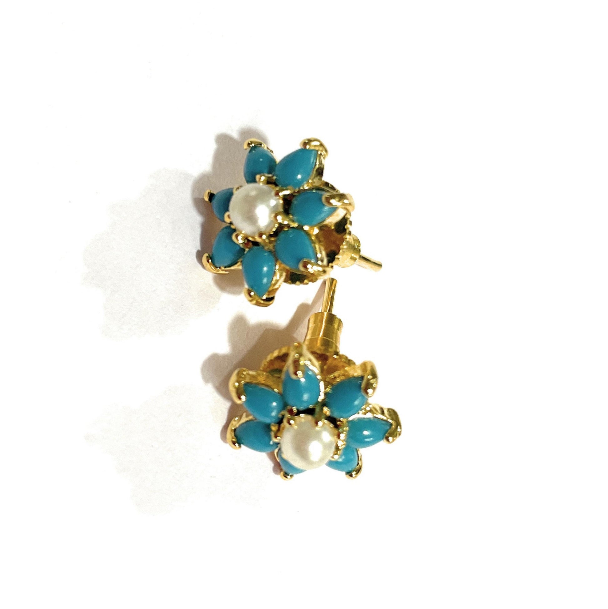 Turquoise Moti Paan Shape Kudi