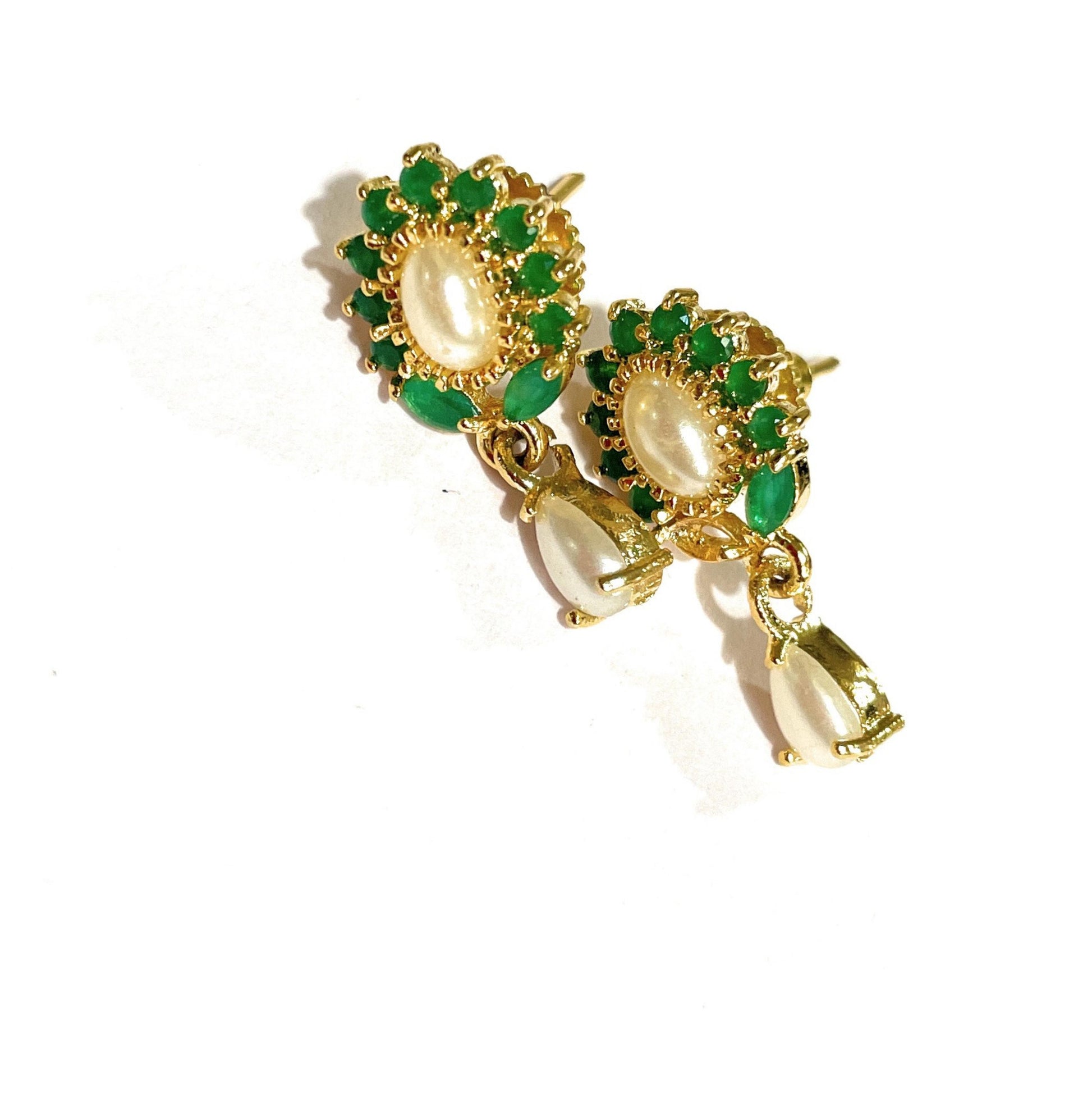 Green Moti Oval Top with Dangler