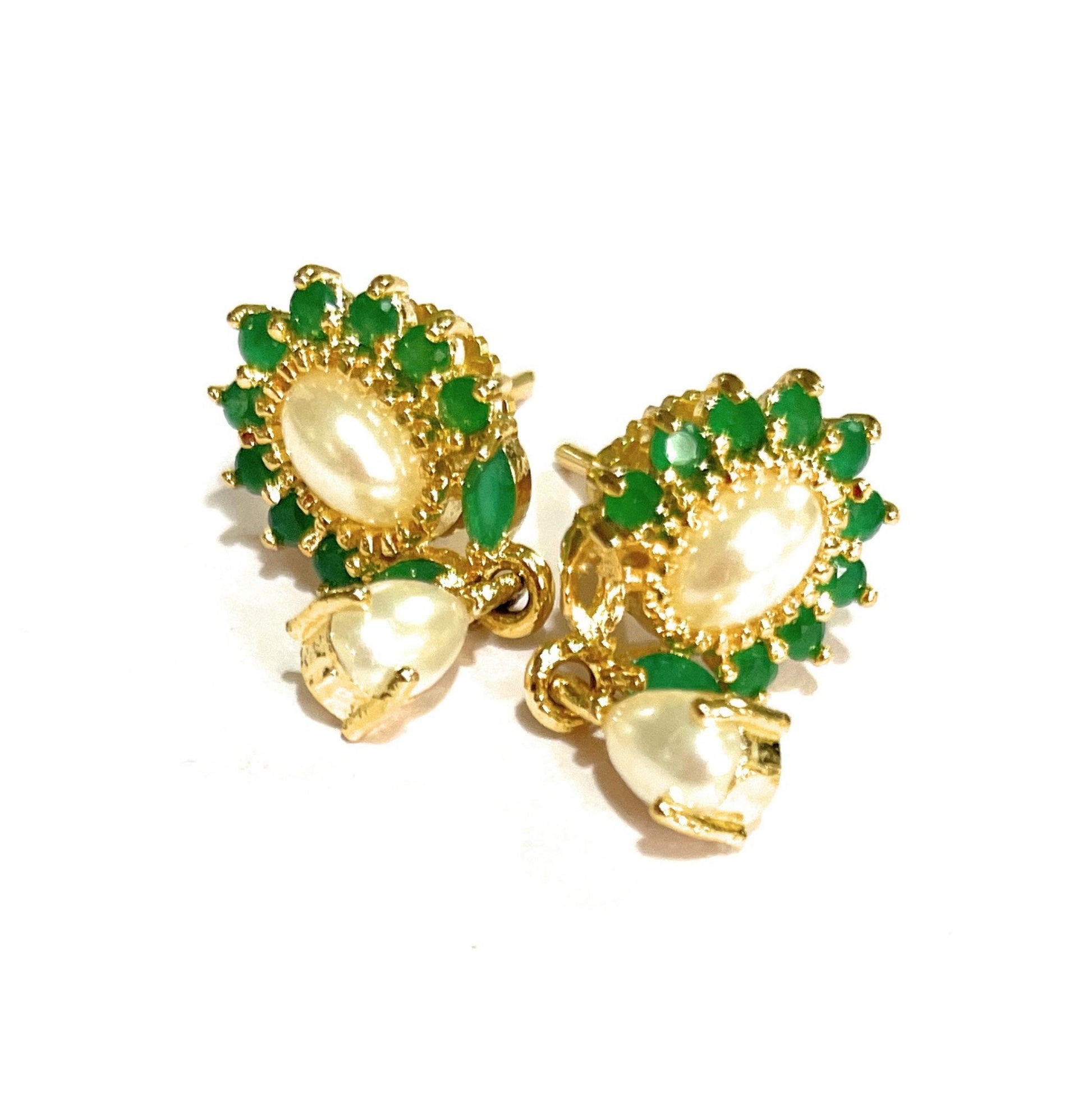 Green Moti Oval Top with Dangler