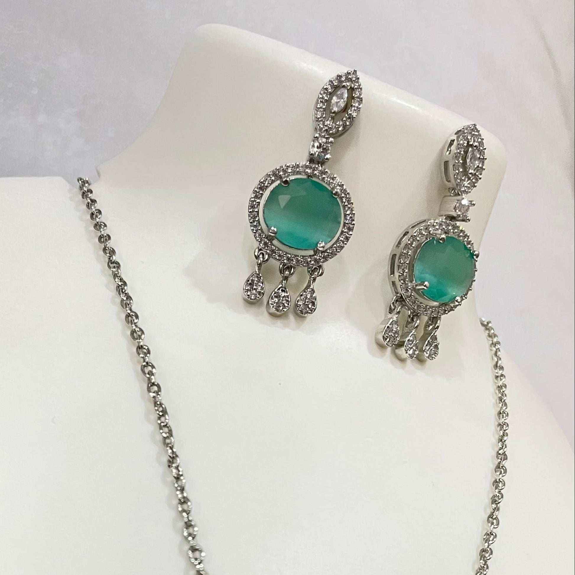 Transparent Oval locket set m328