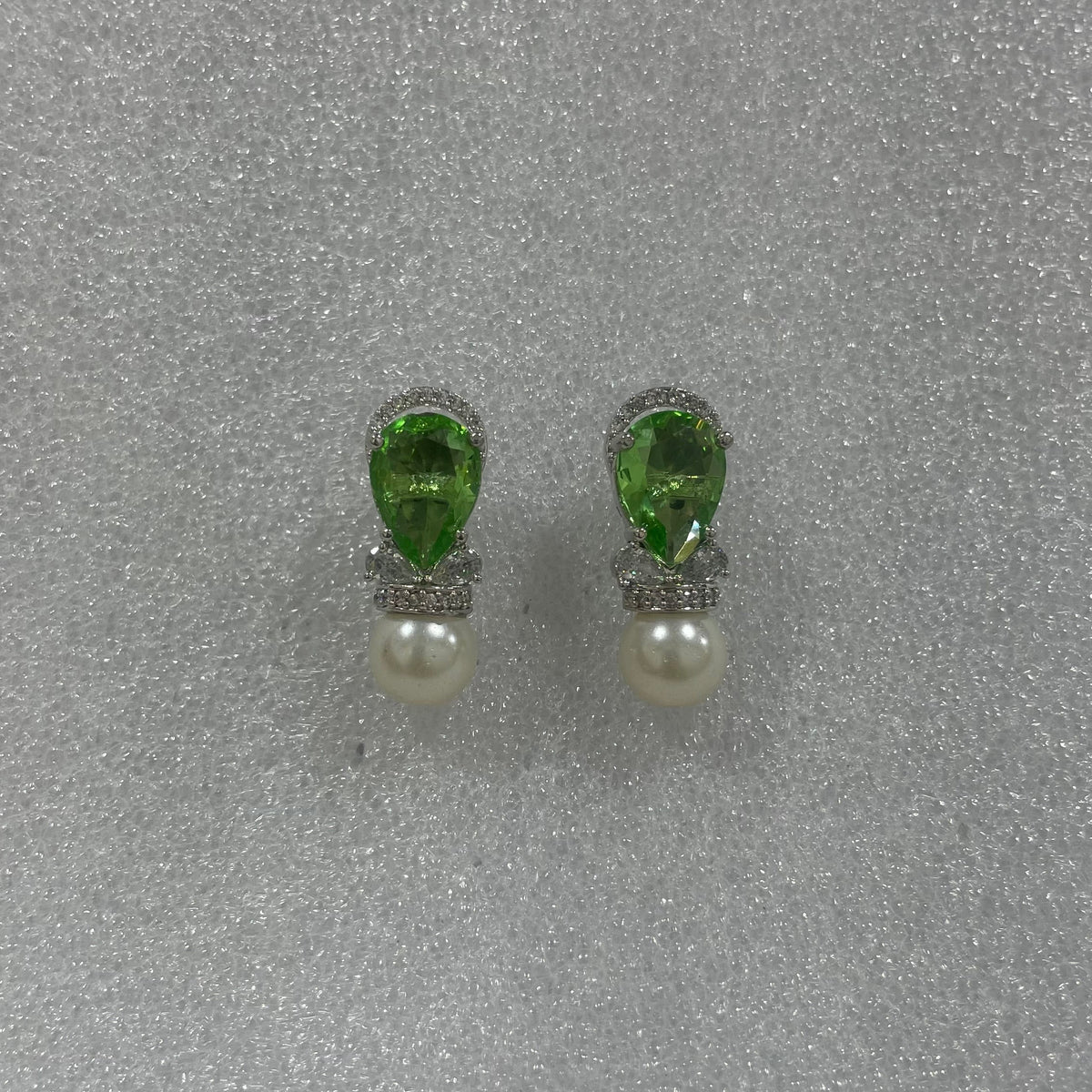Drop shape stone earing T1116 1116