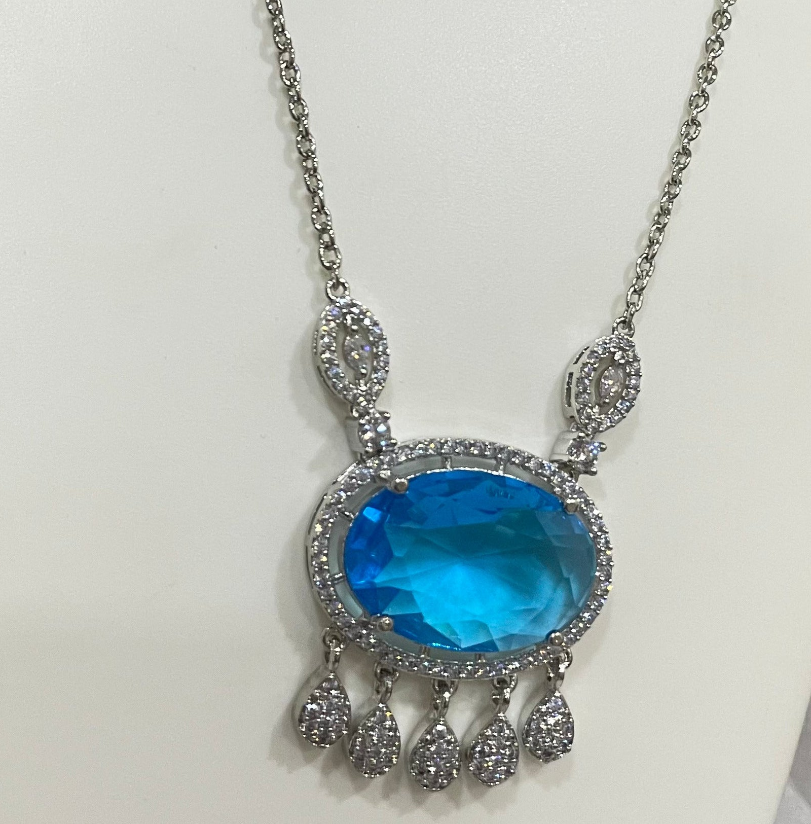 Transparent Oval locket set m328