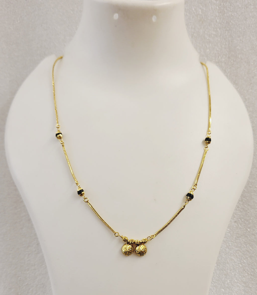 Delicate Short Mangalsutra m661 661