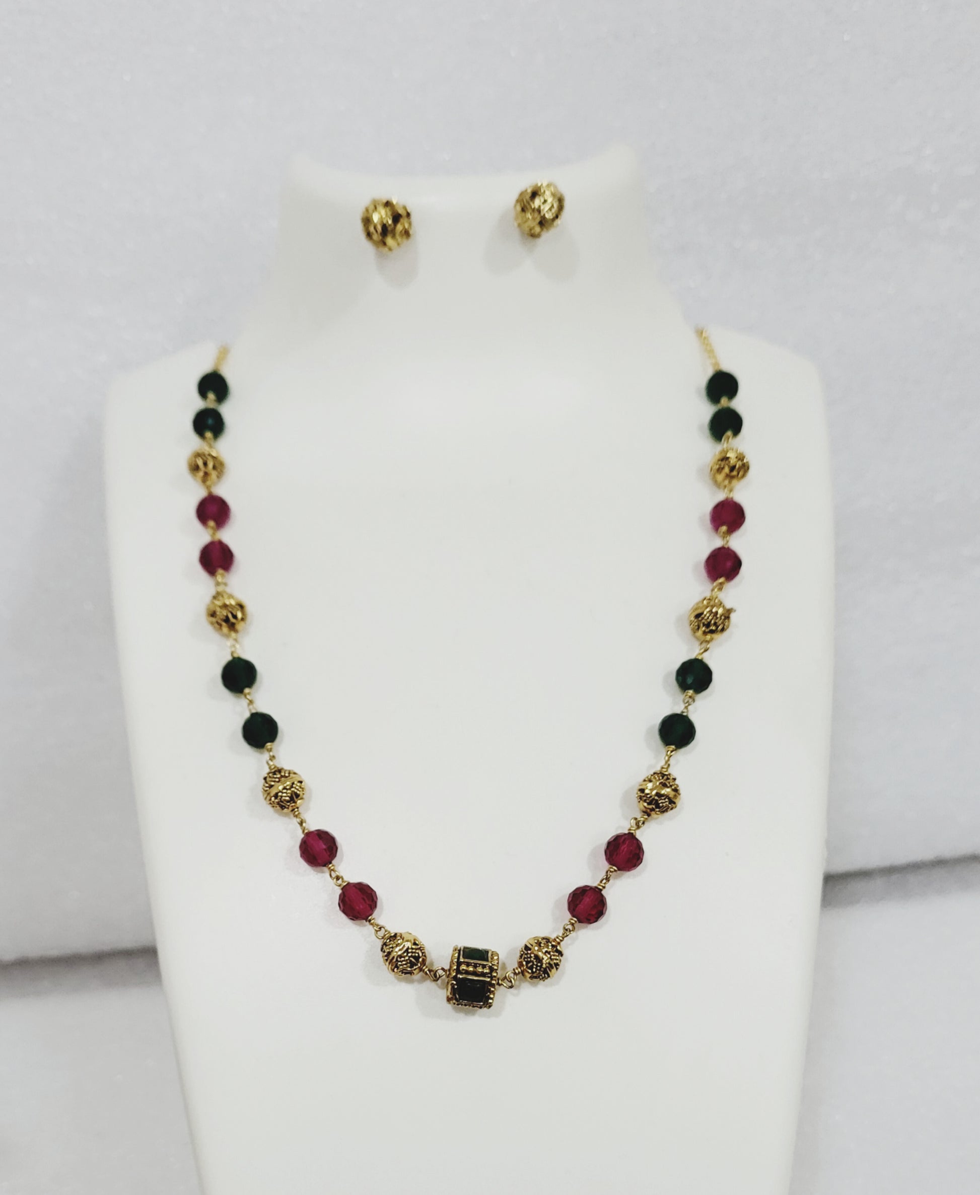 Red Green Crystals with Antique Balls Chain Necklace Set m689 689