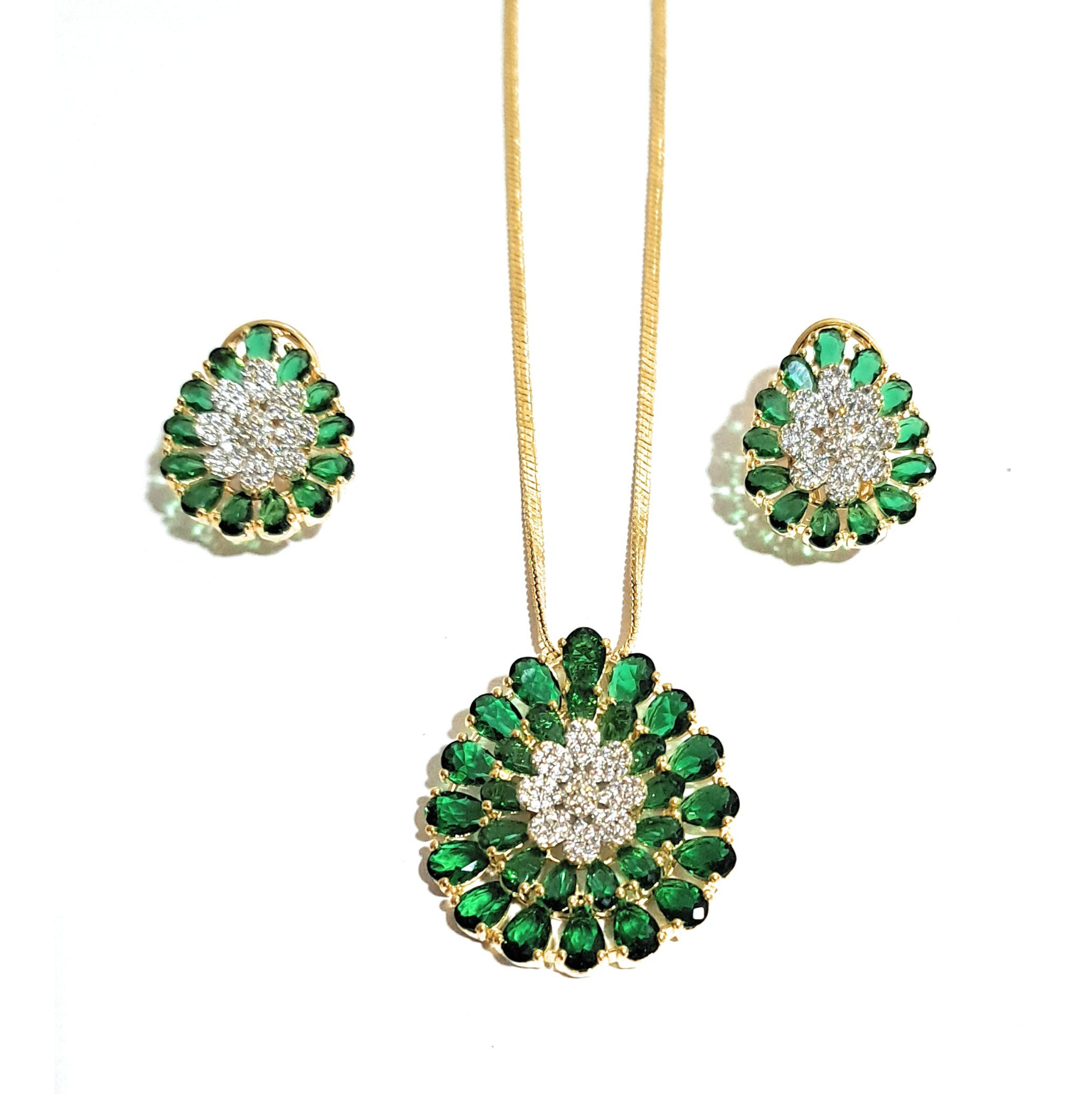 Green Pear Shaped and White American Diamonds Cluster Set
