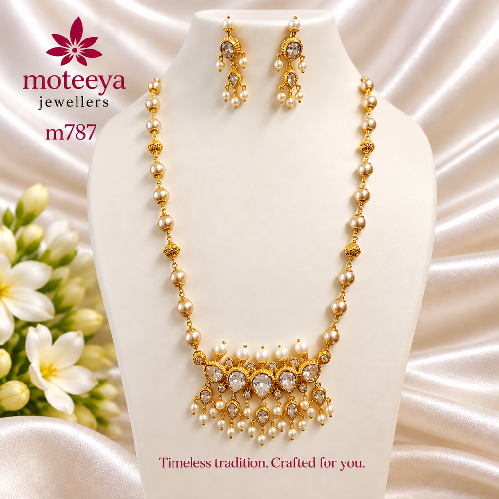 5 Leaf White Tanmani with Golden Beads and Pearls m787 787