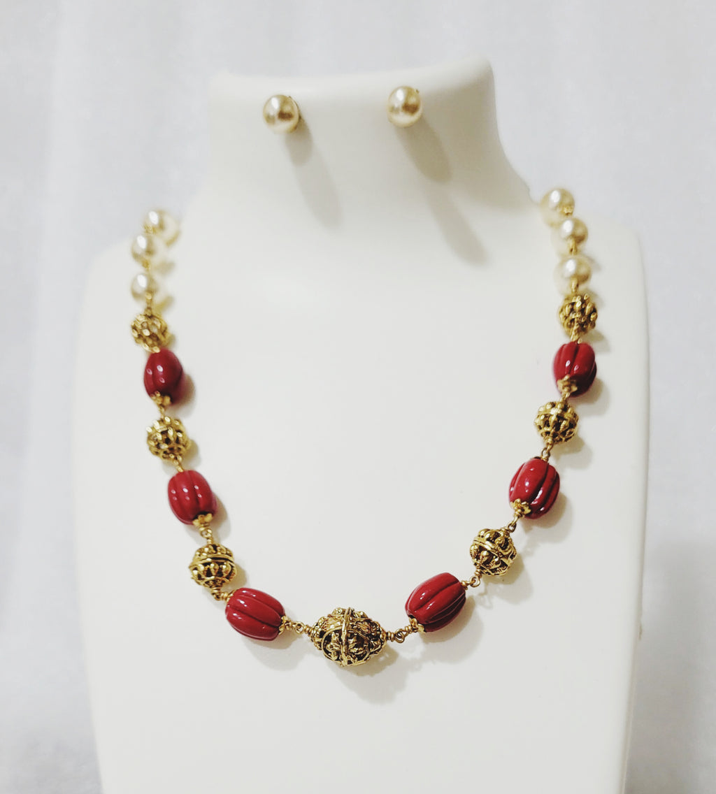 Antique Moti and Damaru Coral haar m368