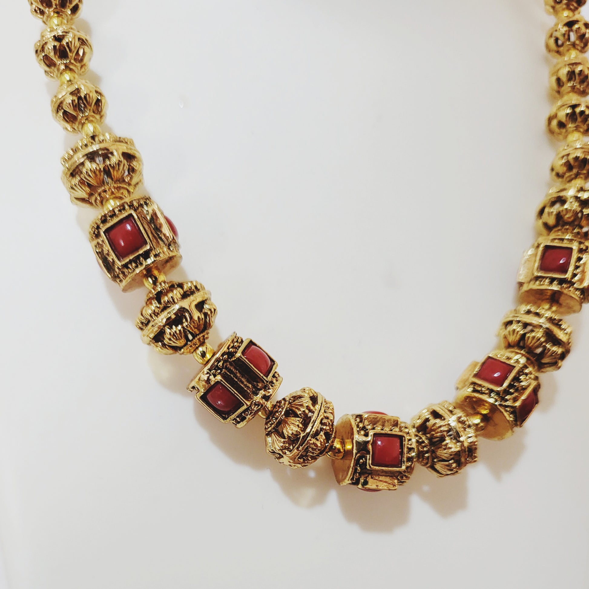 Antique Red Meena Necklace 050043